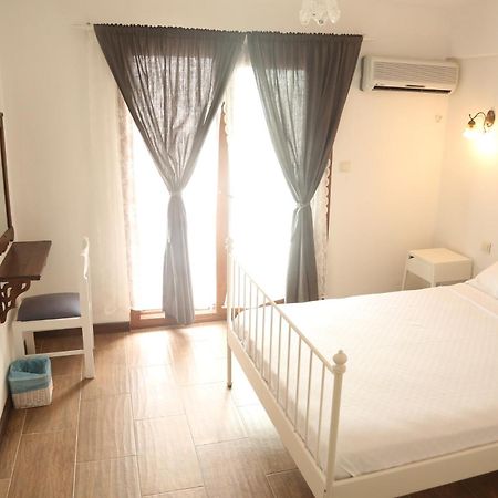 Parva Port Apartment Alacati Exterior foto