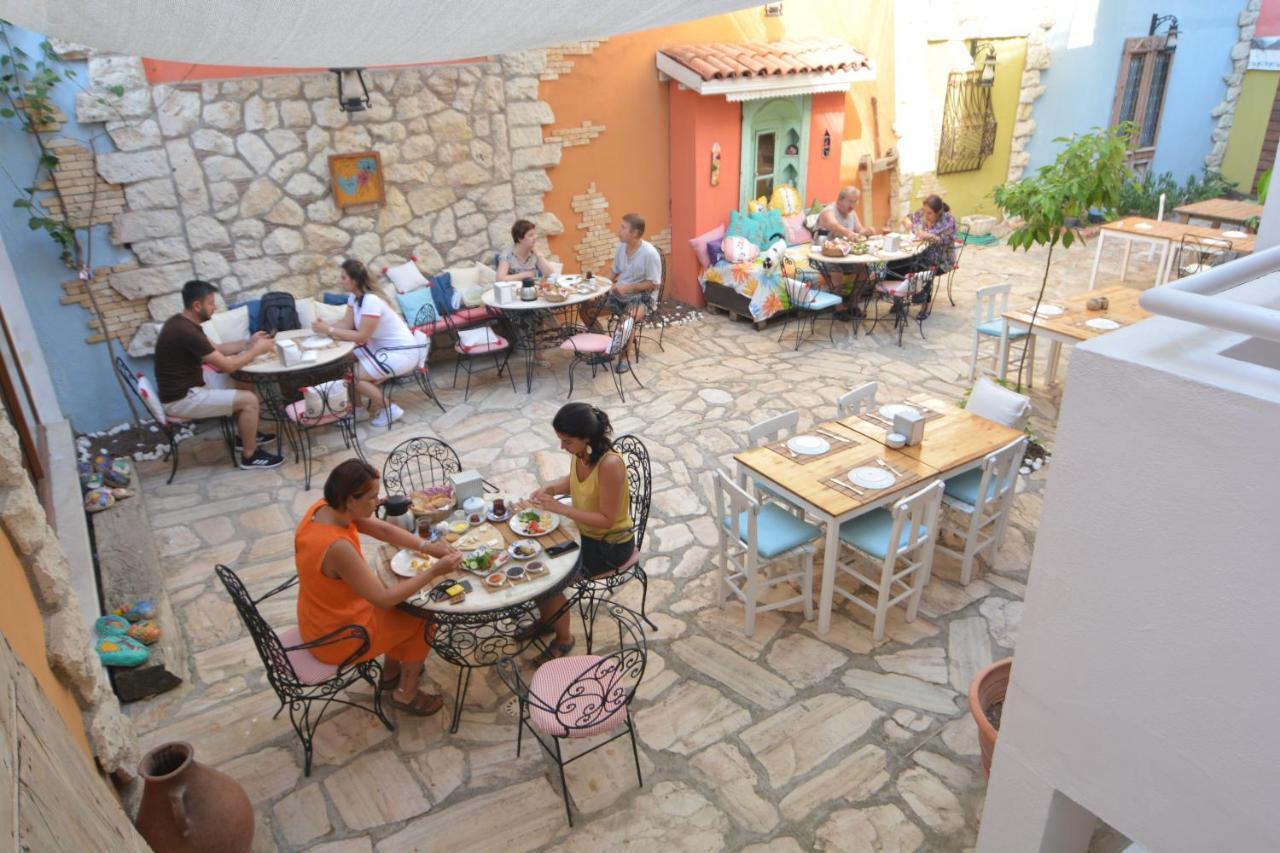 Parva Port Apartment Alacati Exterior foto