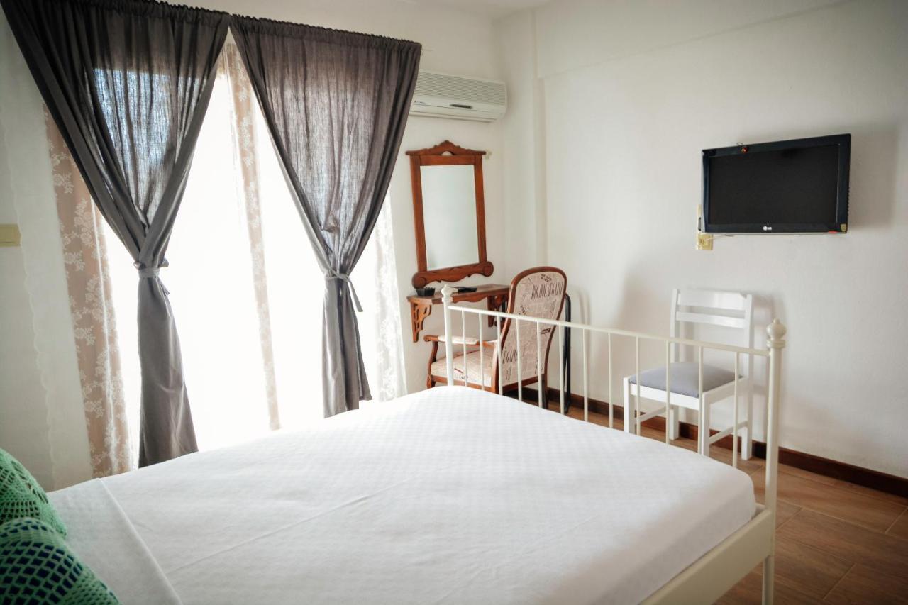 Parva Port Apartment Alacati Exterior foto
