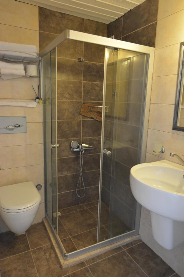 Parva Port Apartment Alacati Exterior foto