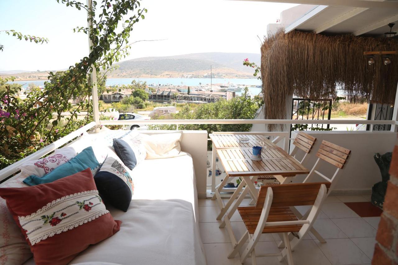 Parva Port Apartment Alacati Exterior foto