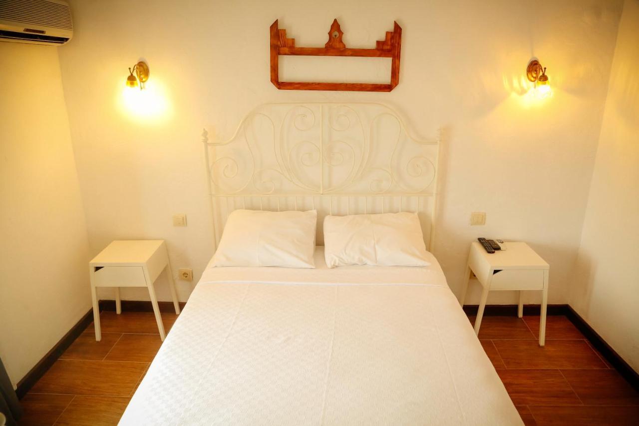 Parva Port Apartment Alacati Exterior foto