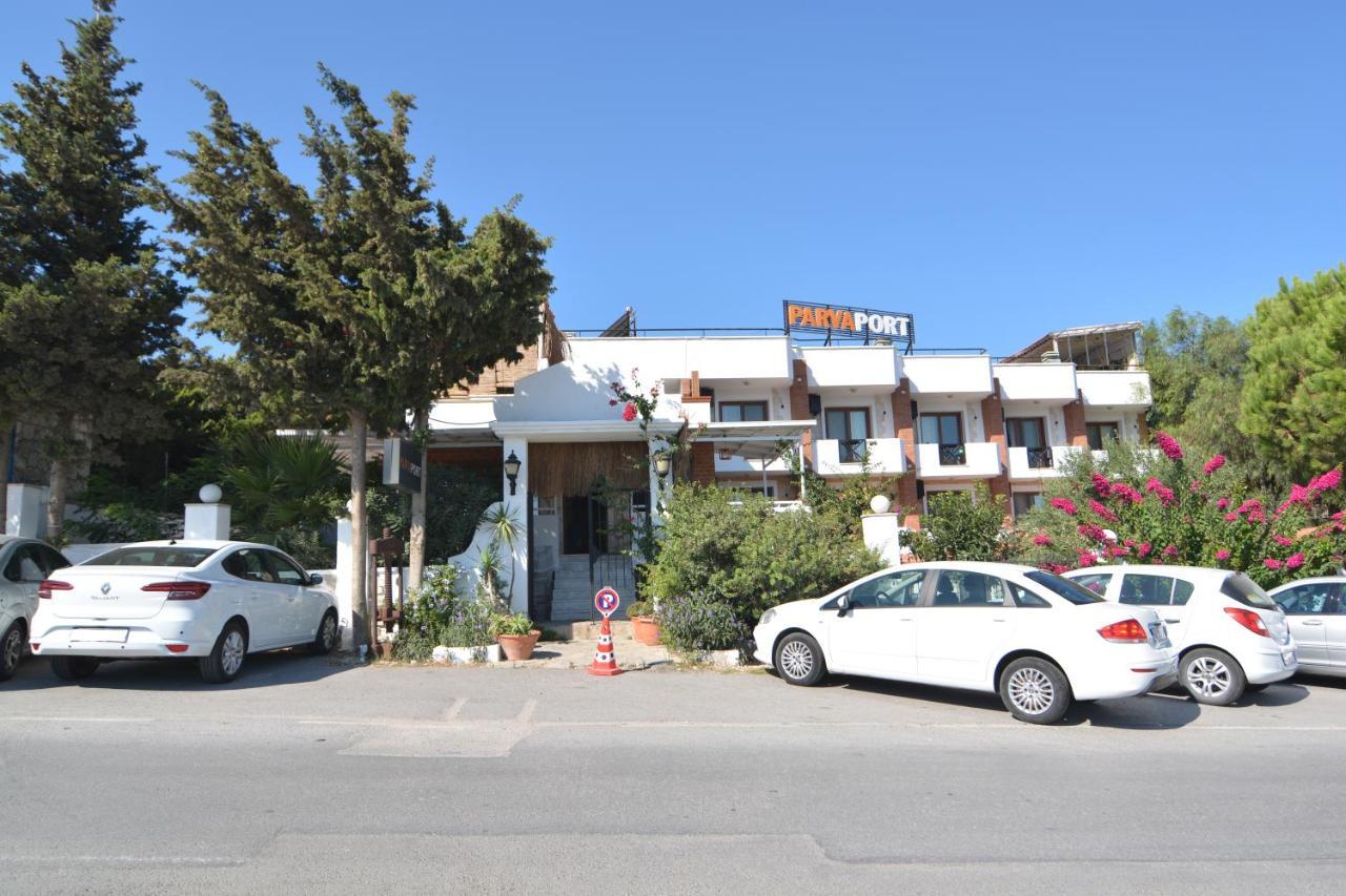 Parva Port Apartment Alacati Exterior foto