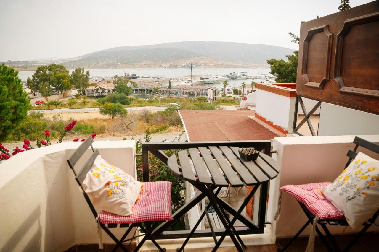 Parva Port Apartment Alacati Exterior foto