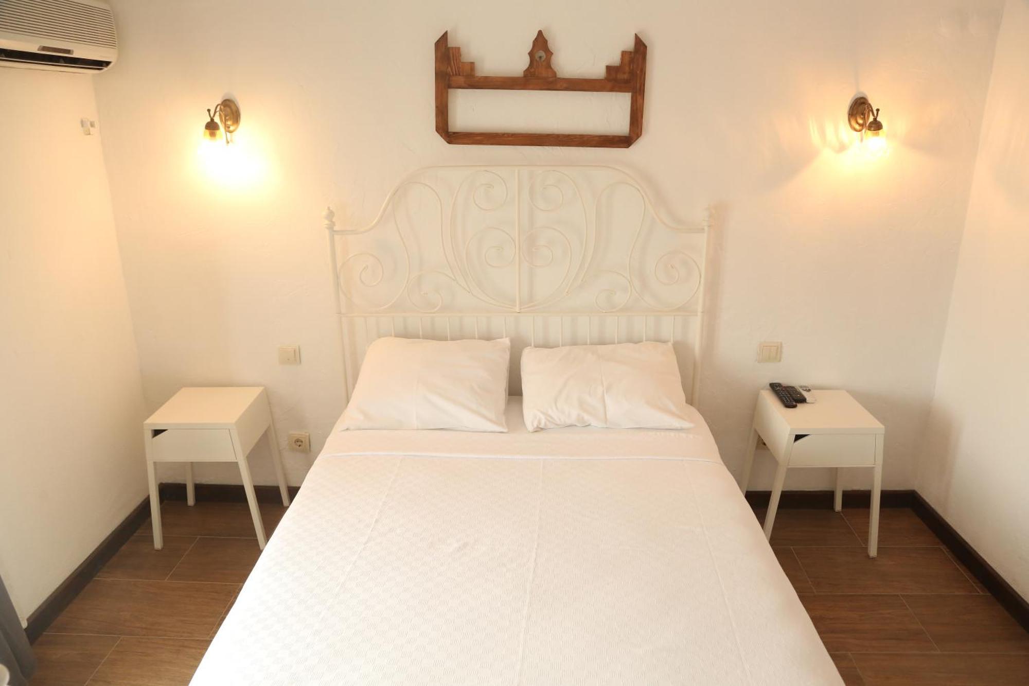 Parva Port Apartment Alacati Exterior foto
