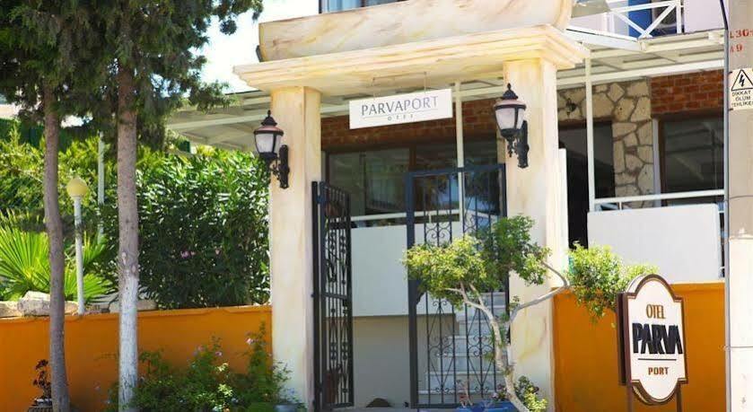 Parva Port Apartment Alacati Exterior foto